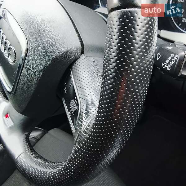 Универсал Audi A4 2011 в Одессе