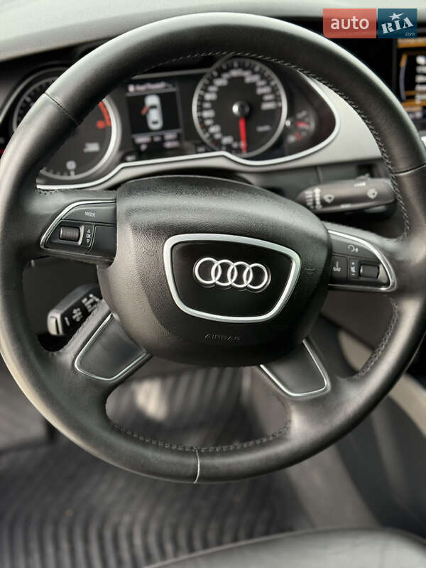 Седан Audi A4 2013 в Миколаєві