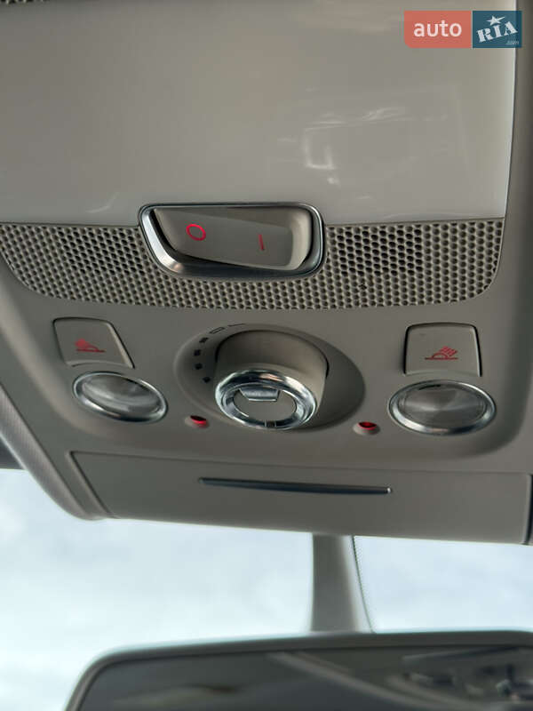 Седан Audi A4 2013 в Миколаєві