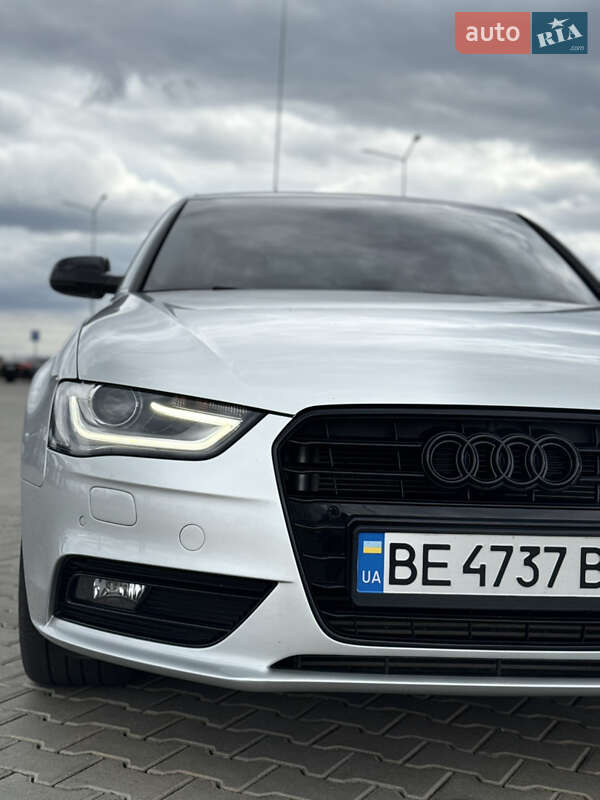 Седан Audi A4 2013 в Миколаєві
