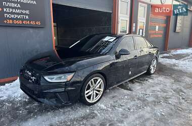 Седан Audi A4 2020 в Львове