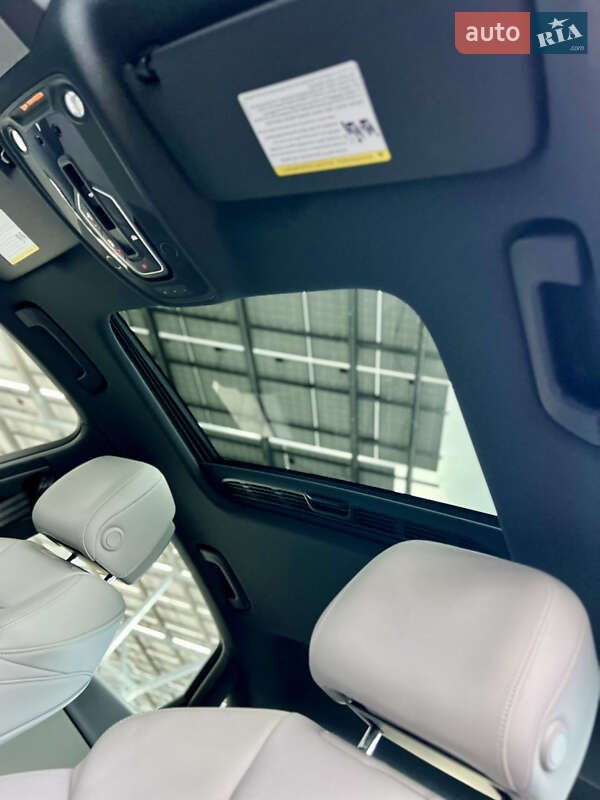 Седан Audi A4 2018 в Львові