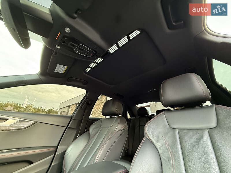 Седан Audi A4 2017 в Луцке