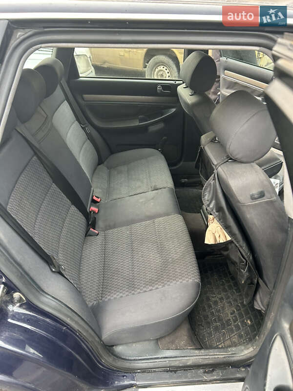 Універсал Audi A4 2001 в Києві