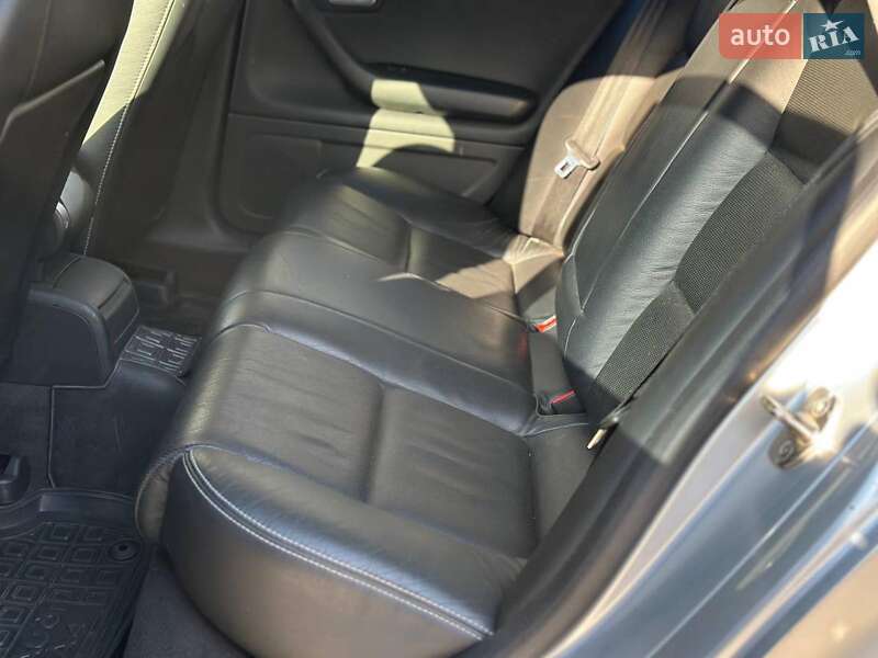 Седан Audi A4 2003 в Одесі