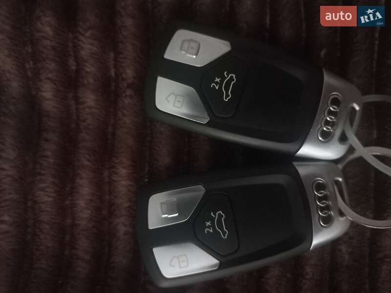 Универсал Audi A4 2020 в Лубнах