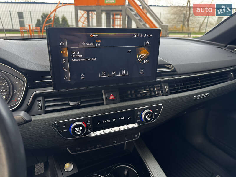 Седан Audi A4 2020 в Киеве