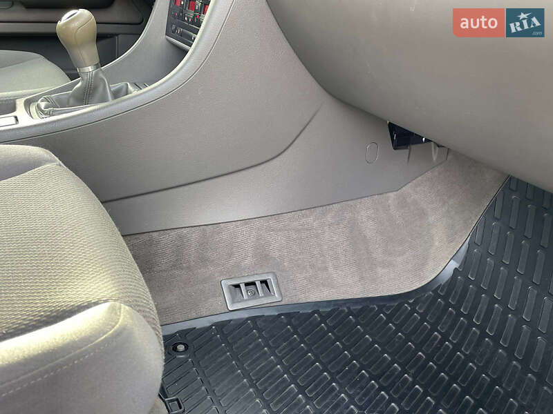 Седан Audi A4 2003 в Вінниці