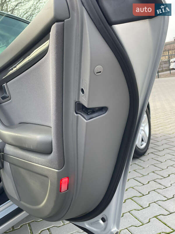 Седан Audi A4 2003 в Вінниці