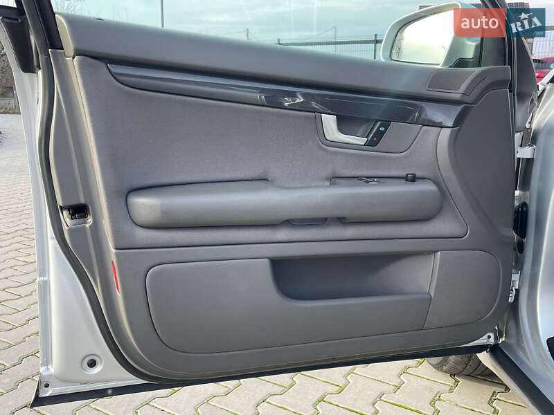 Седан Audi A4 2003 в Вінниці