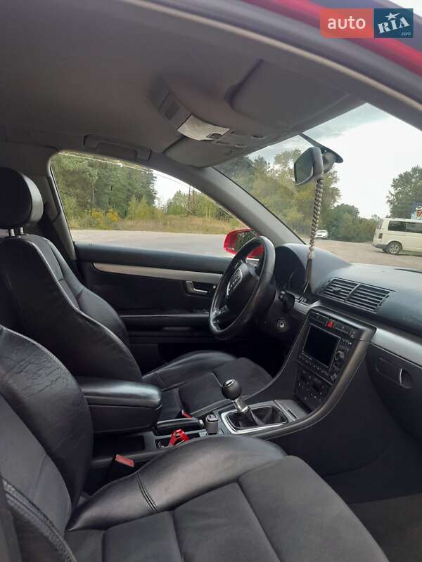Седан Audi A4 2005 в Коростене