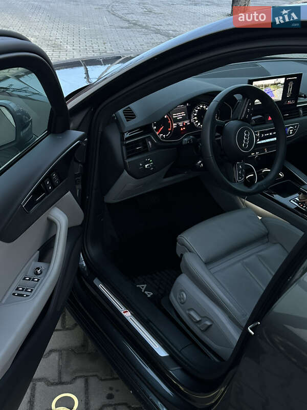 Седан Audi A4 2020 в Києві