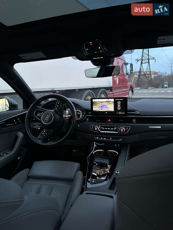 Седан Audi A4 2020 в Києві