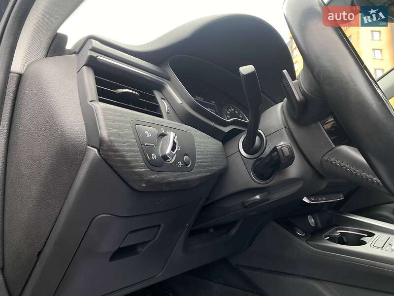 Седан Audi A4 2017 в Виннице
