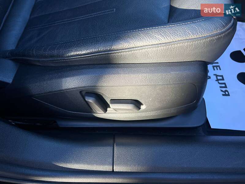 Седан Audi A4 2016 в Івано-Франківську