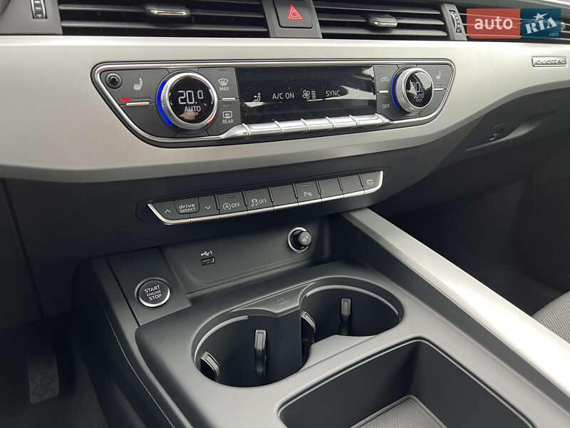 Седан Audi A4 2023 в Львове фото 18 Седан Audi A4 2023 в Львове