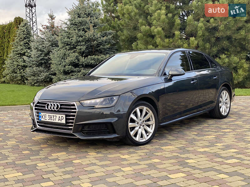 Седан Audi A4 2018 в Днепре