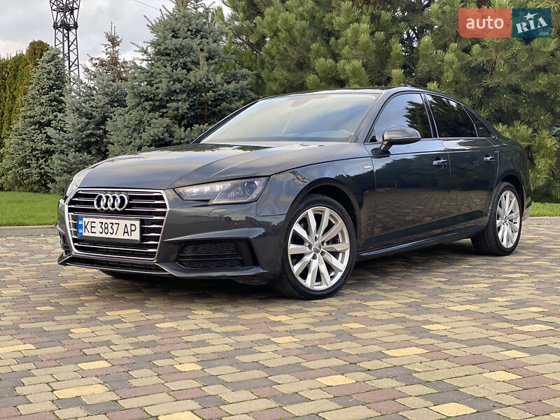 Седан Audi A4 2018 в Днепре
