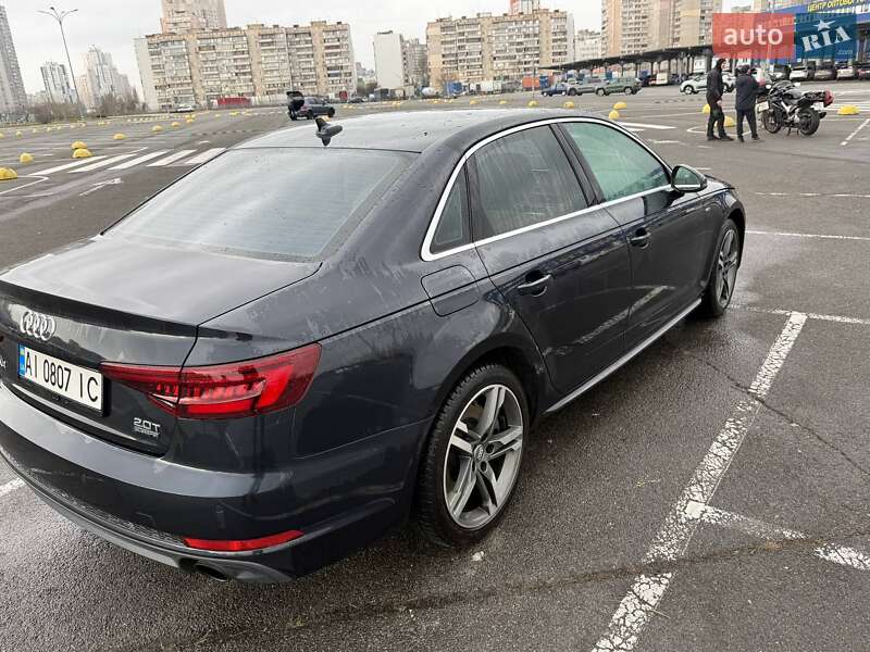 Седан Audi A4 2017 в Киеве
