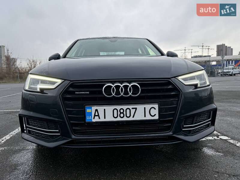 Седан Audi A4 2017 в Киеве
