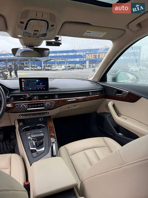Седан Audi A4 2017 в Киеве