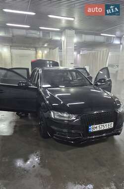 Седан Audi A4 2015 в Сумах