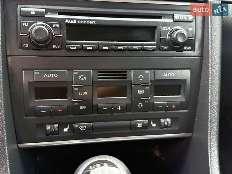 Седан Audi A4 2006 в Могилев-Подольске