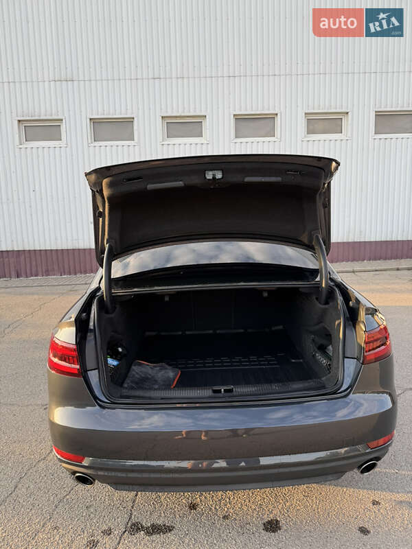 Седан Audi A4 2016 в Днепре фото 12 Седан Audi A4 2016 в Днепре