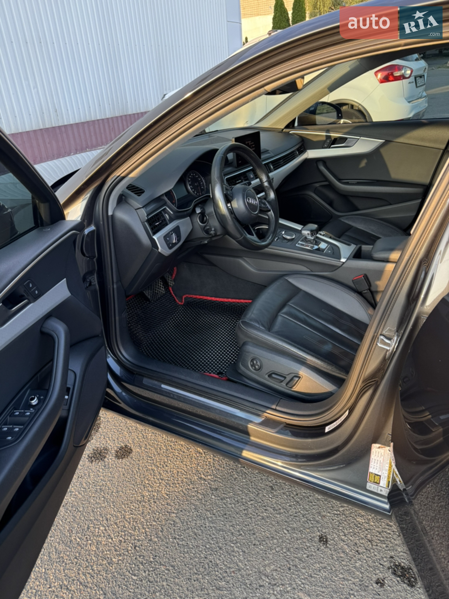 2016 Audi A4 - мініатюра 18