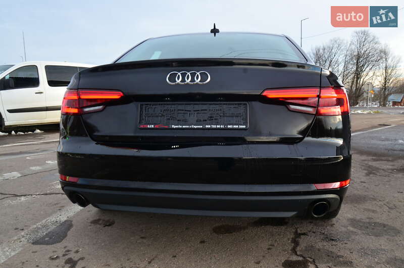Седан Audi A4 2017 в Дрогобыче