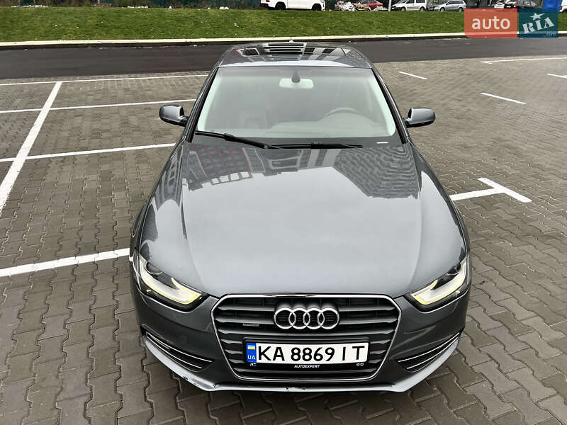 Седан Audi A4 2013 в Києві