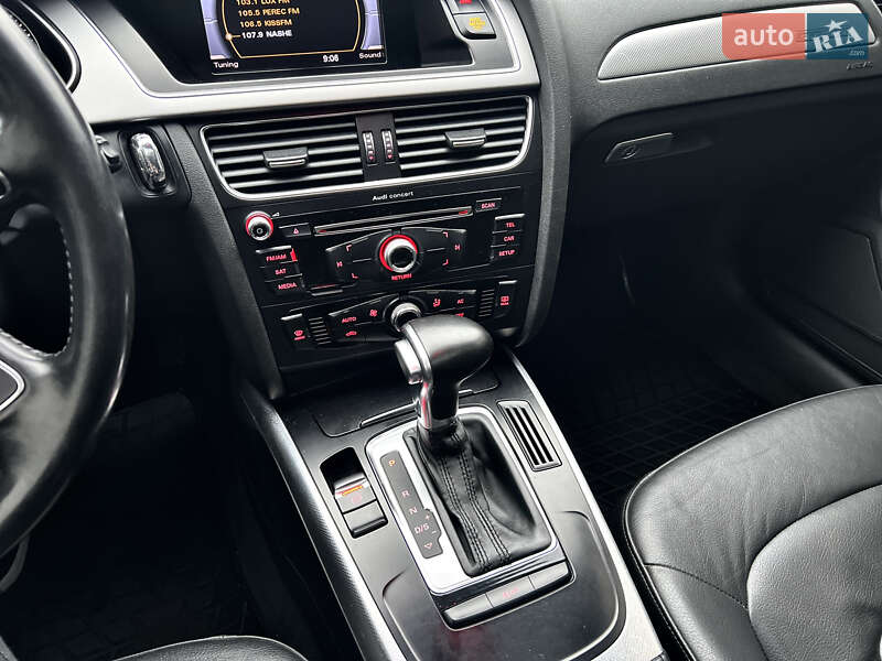 Седан Audi A4 2013 в Києві