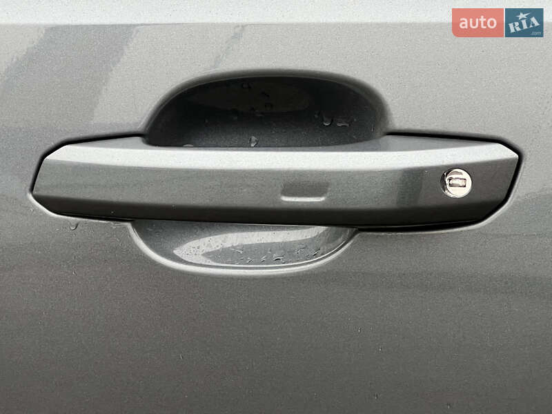 Седан Audi A4 2016 в Киеве