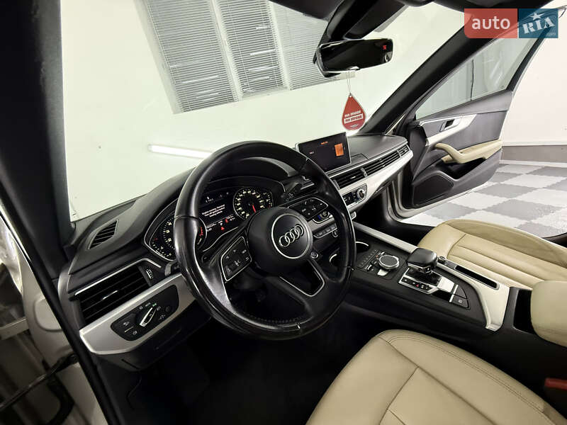 Седан Audi A4 2017 в Трускавці