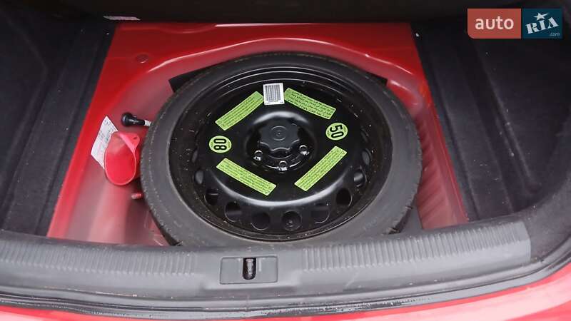 Седан Audi A4 2012 в Тернополе