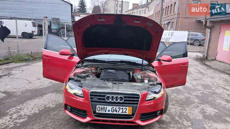 Седан Audi A4 2012 в Тернополе