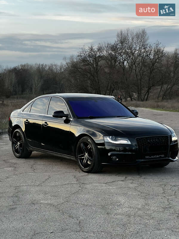 Седан Audi A4 2010 в Каменском