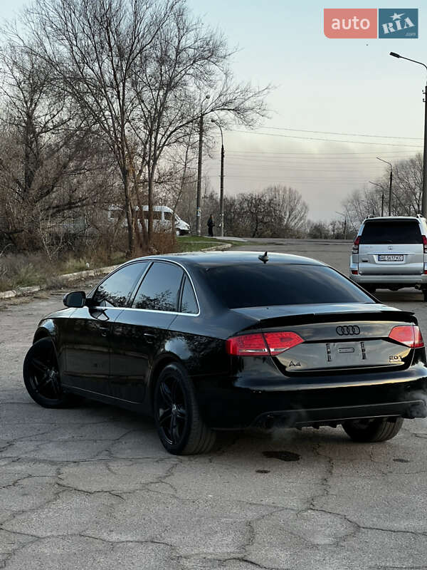 Седан Audi A4 2010 в Каменском