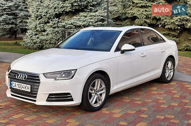 Седан Audi A4 2016 в Одесі