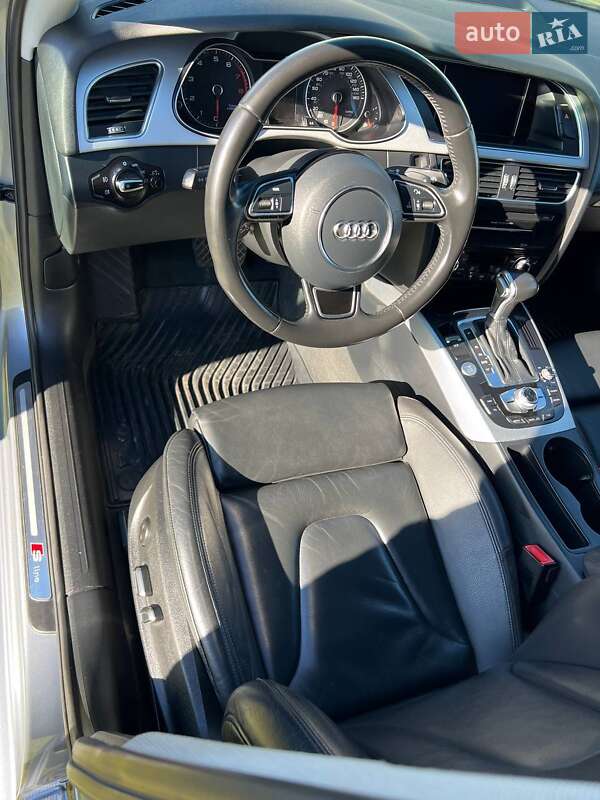 Седан Audi A4 2015 в Одесі
