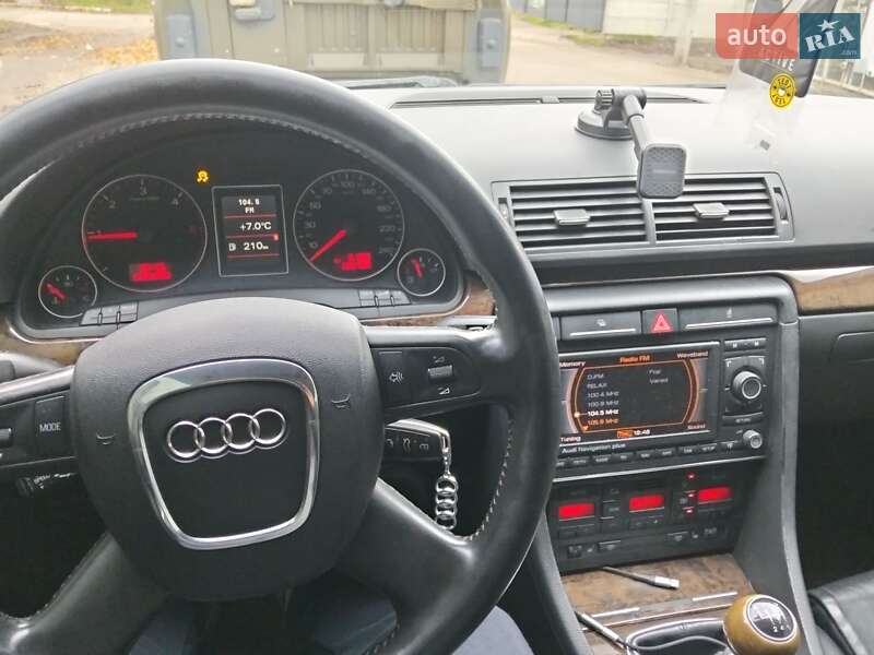 Универсал Audi A4 2006 в Первомайске