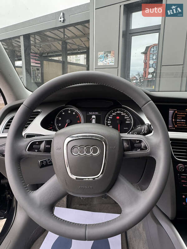 Універсал Audi A4 2011 в Дрогобичі