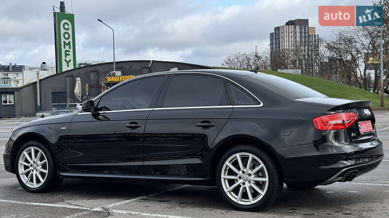 Седан Audi A4 2014 в Киеве