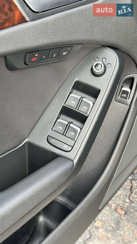 Седан Audi A4 2014 в Киеве