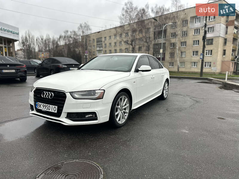 Седан Audi A4 2015 в Виннице