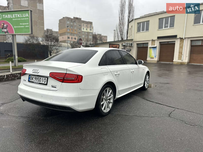 Седан Audi A4 2015 в Виннице
