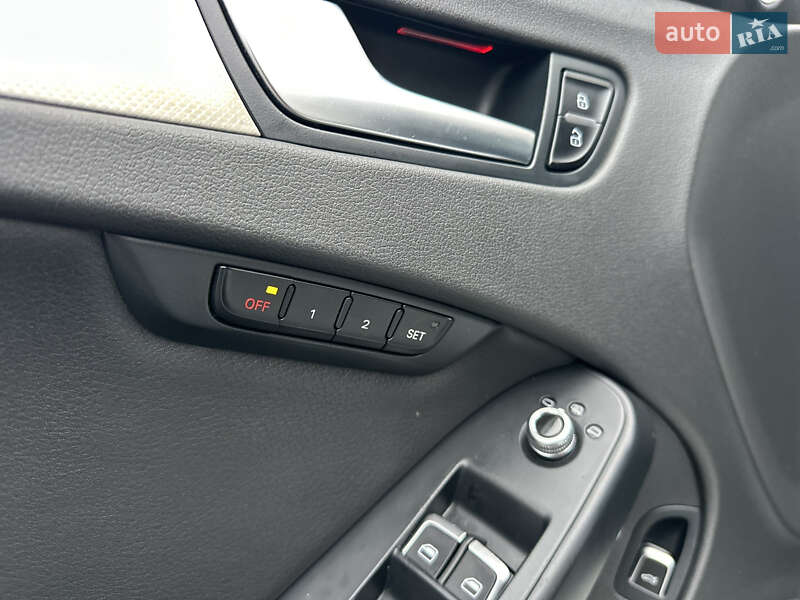 Седан Audi A4 2015 в Виннице