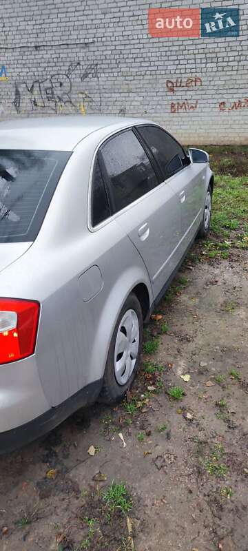 Седан Audi A4 2001 в Харькове