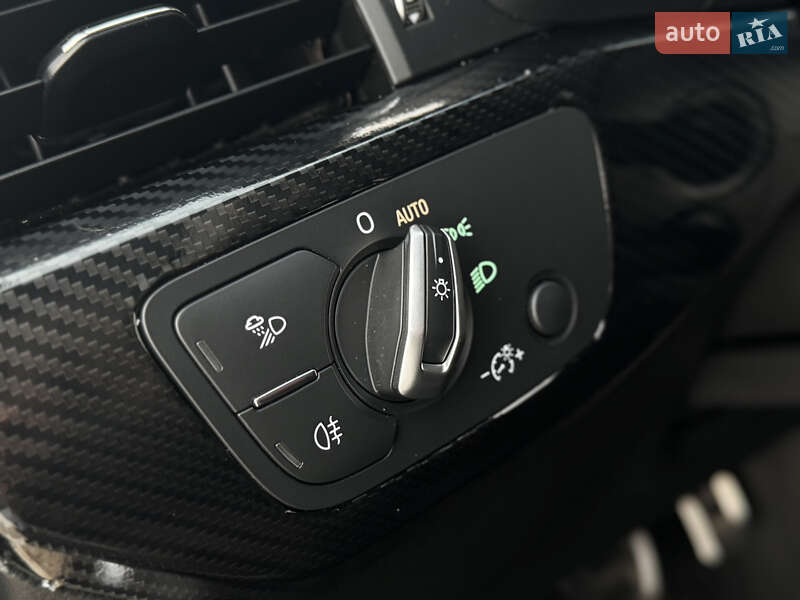 Універсал Audi A4 2021 в Трускавці