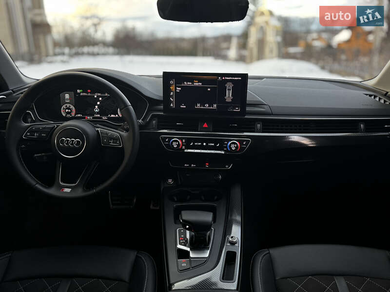 Універсал Audi A4 2021 в Трускавці